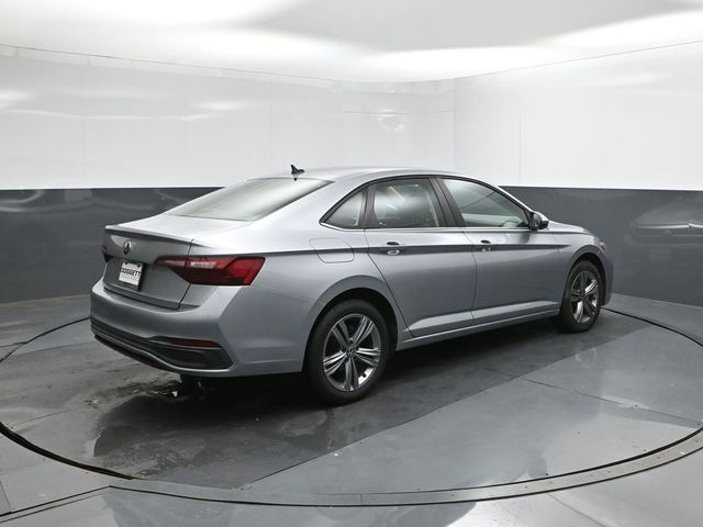 Used 2024 Volkswagen Jetta Sedan