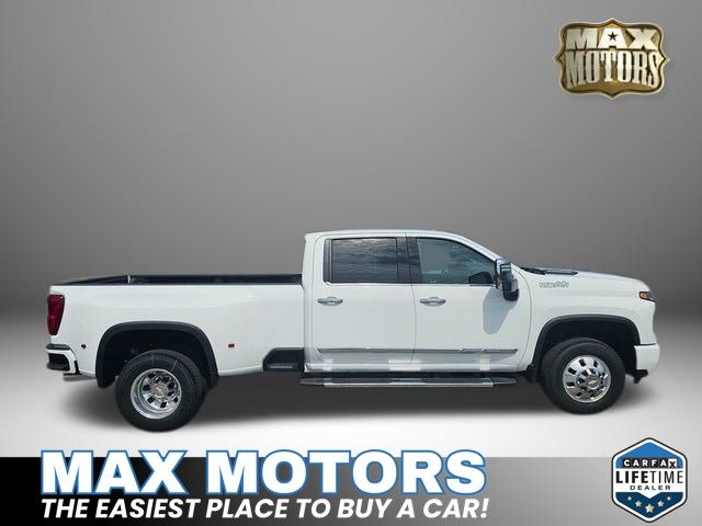 2024 Chevrolet Silverado 3500HD High Country 13