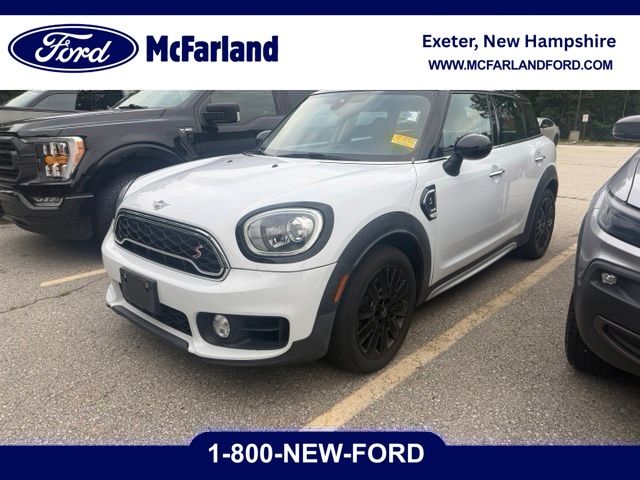 Light White 2019 MINI Countryman SUV / Crossover Front-Wheel Drive 8-Speed Automatic