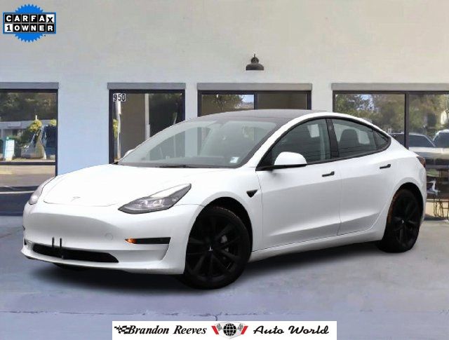 2023 Tesla Model 3 RWD