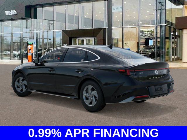 New 2026 Black Hyundai SE image 5