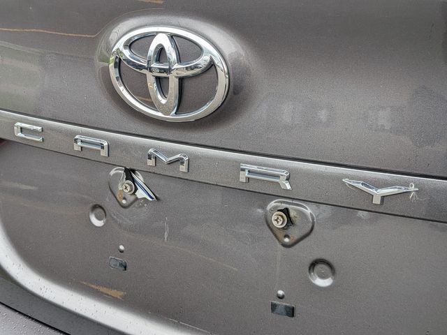 2020 Toyota Camry - Image 10