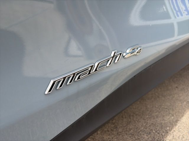 2025 Ford Mustang Mach-E Premium - 7