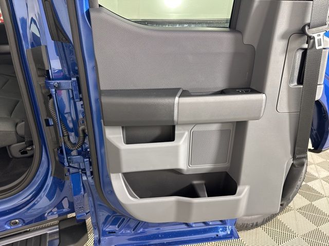 2025 Atlas Blue Metallic Ford F-150 XLT 4X4 Truck