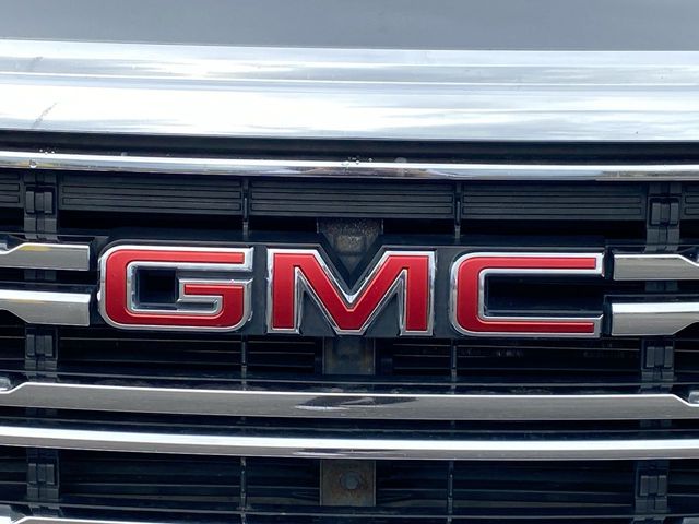 2022 GMC Acadia SLT 31