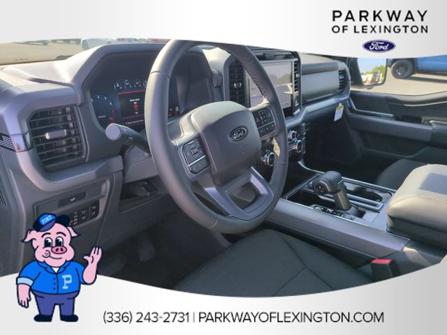 New 2026 Blue Ford XLT image 15