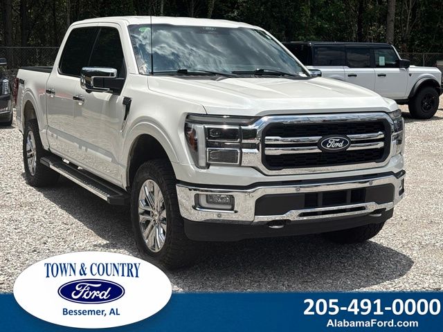 Star White Metallic Tri-Coat 2024 Ford F-150 Lariat SuperCrew 4WD Pickup Truck Four-Wheel Drive Automatic