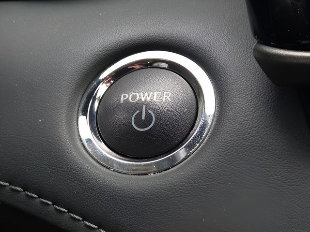 Used 2023 Toyota Highlander Hybrid SUV
