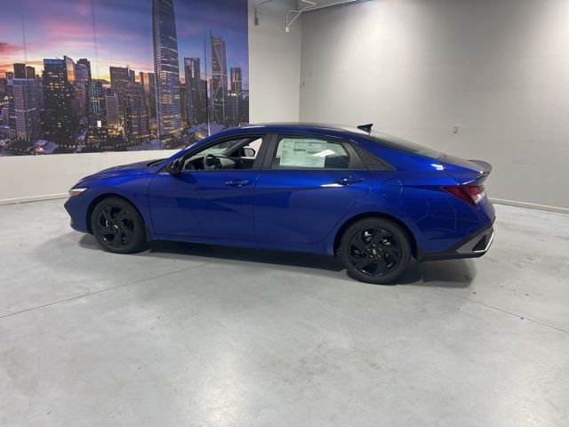 New 2026 Blue Hyundai SEL Sport image 4