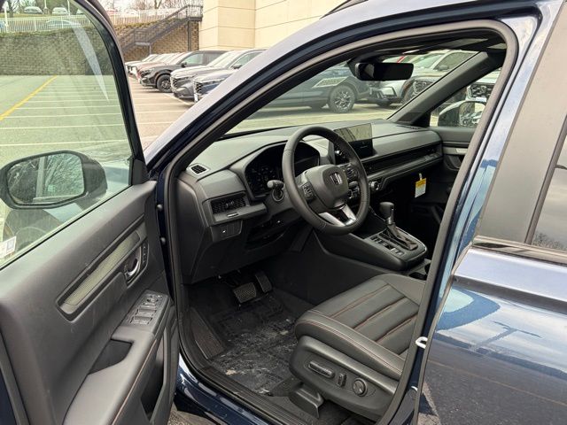 new 2026 Honda CR-V Hybrid car, priced at $41,675