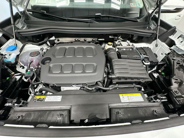 2026 Volkswagen Tiguan 2.0T SE White/off-white at Audi Porsche Sewickley