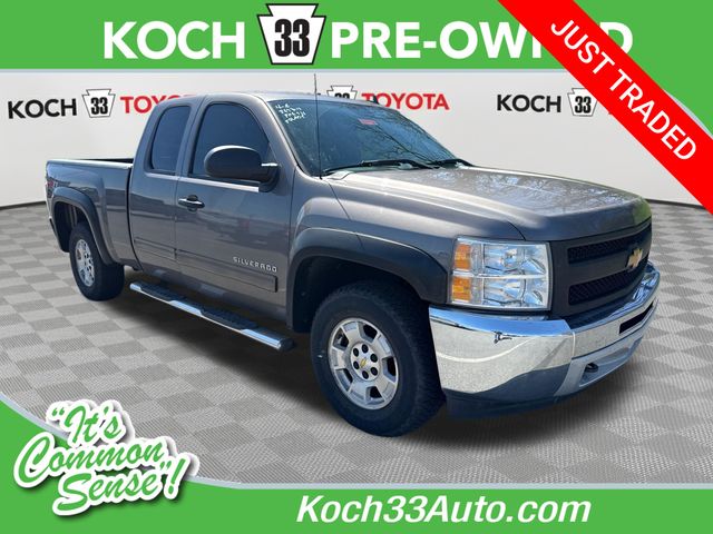 Gray (Mocha Steel Metallic) 2013 Chevrolet Silverado 1500 LT Extended Cab 4WD Pickup Truck Four-Wheel Drive 6-Speed Automatic Overdrive