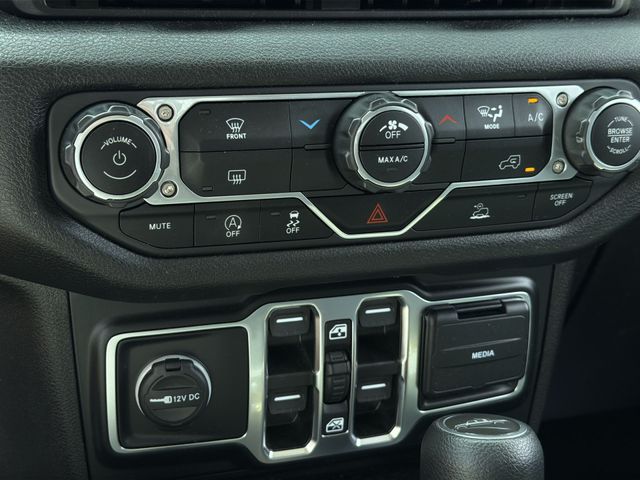 Used 2024 Gray Jeep Sport image 14