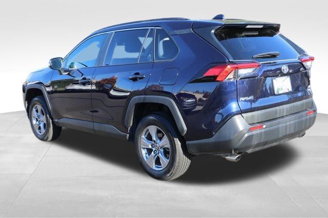 2024 Toyota RAV4 XLE 21