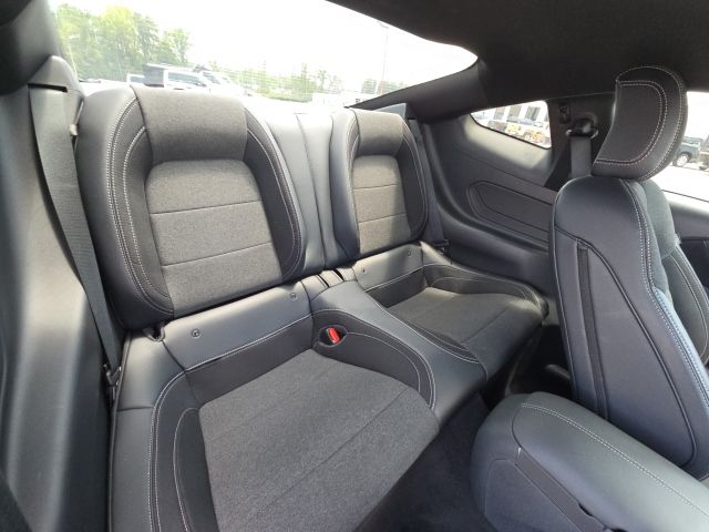 2025 Ford Mustang EcoBoost:46609A