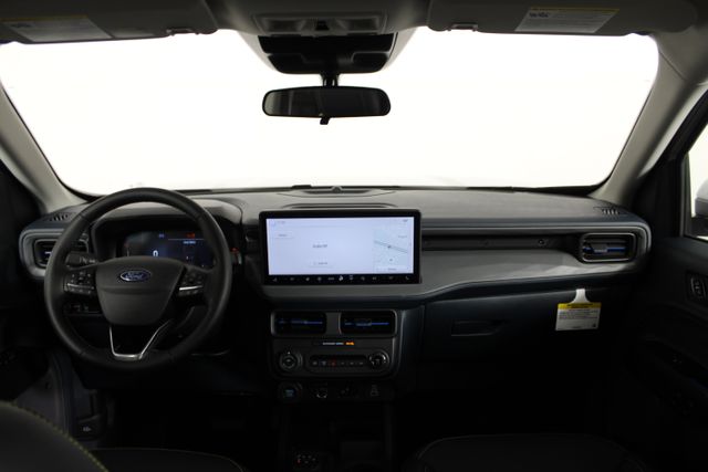 2025 Ford Maverick  photo