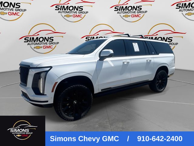 Crystal White Tricoat 2025 Cadillac Escalade ESV SUV / Crossover Four-Wheel Drive Automatic