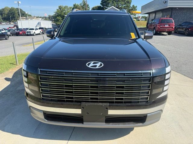 Used 2026 Red Hyundai SEL Convenience image 2