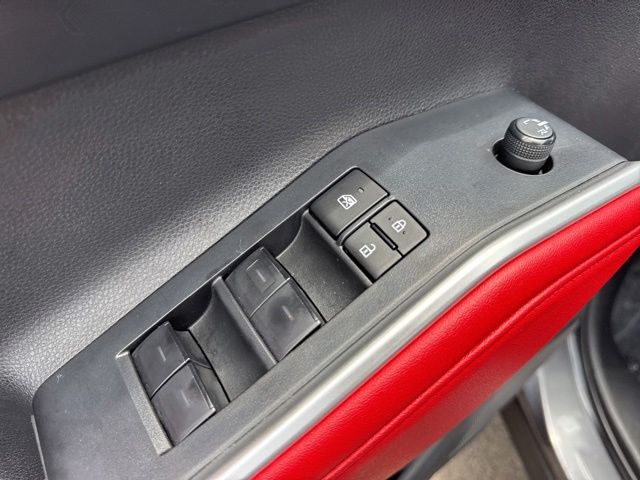 Used 2024 Toyota Highlander SUV