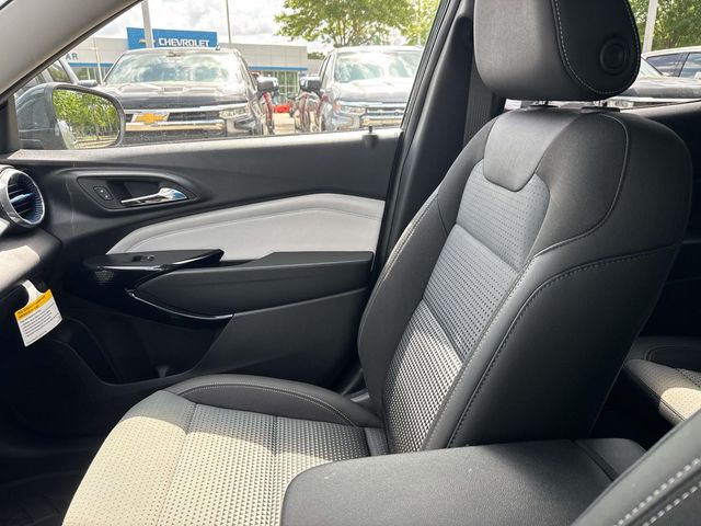 New 2026 Gray Chevrolet LT image 17