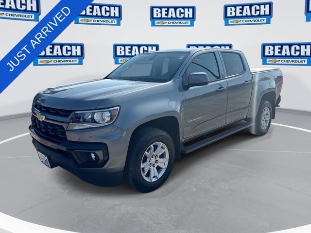 Gray (Steel Metallic) 2022 Chevrolet Colorado LT Crew Cab 4WD Pickup Truck Four-Wheel Drive 8-Speed Automatic