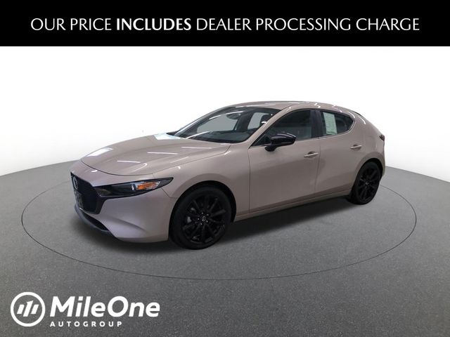 Gray (Platinum Quartz Metallic) 2025 Mazda MAZDA3 Hatchback Front-Wheel Drive 6-Speed Automatic