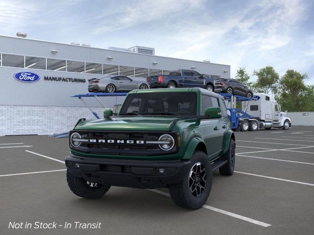 2024 Ford Bronco Outer Banks 3