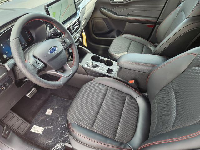 2024 Ford Escape ST-Line 14