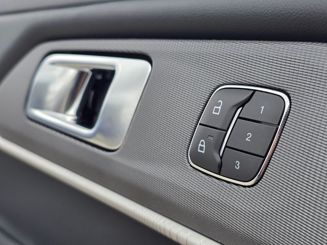 2025 Ford Explorer ST:168856A