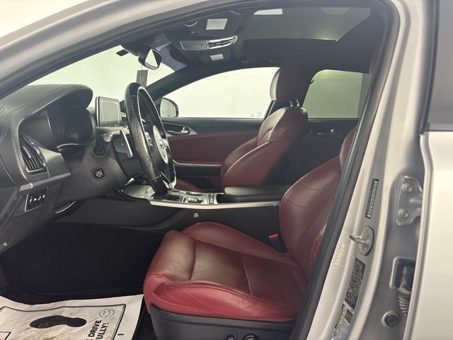 Used 2018 Kia Stinger Sedan