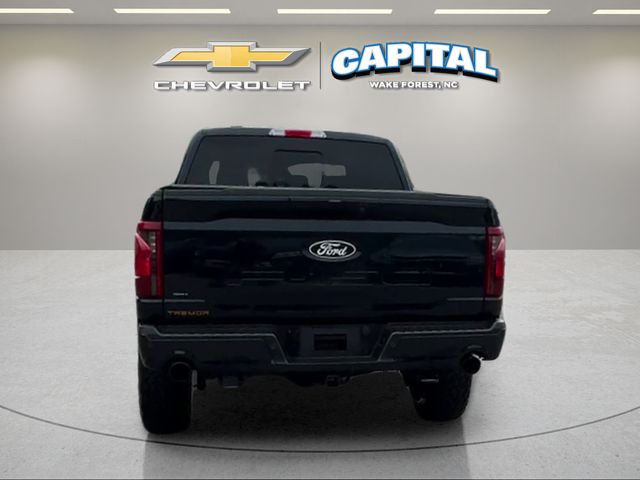 Used 2025 Blue Ford Tremor image 4