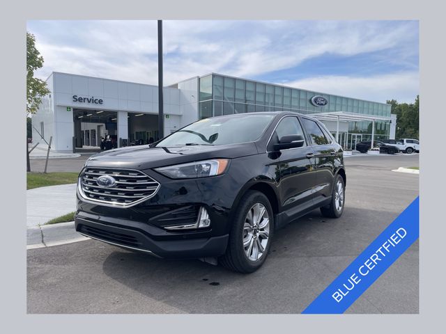  2023 Ford Edge Titanium AWD   