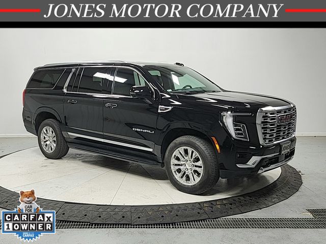 Onyx Black 2025 GMC Yukon XL SUV / Crossover Four-Wheel Drive