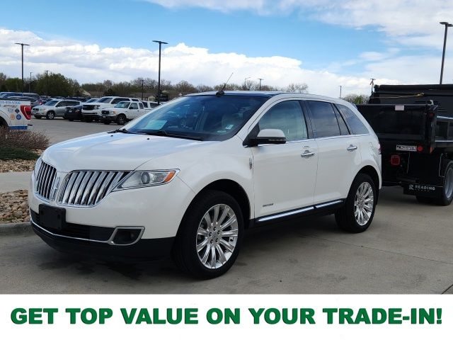 White Platinum Clearcoat Metallic 2015 Lincoln MKX AWD SUV / Crossover All-Wheel Drive 6-Speed Automatic