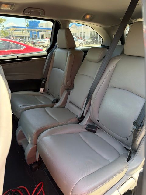 car-gallery-8