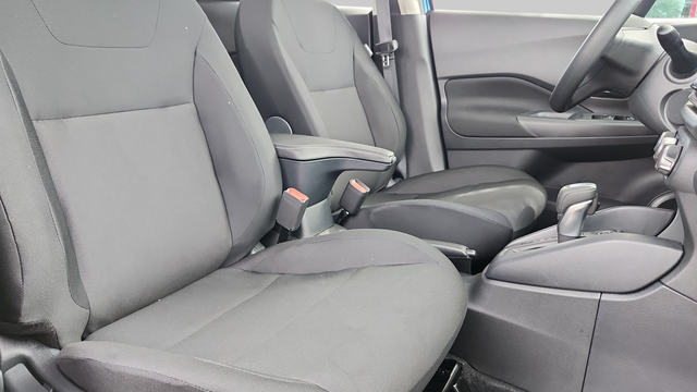 2025 Nissan Kicks Play