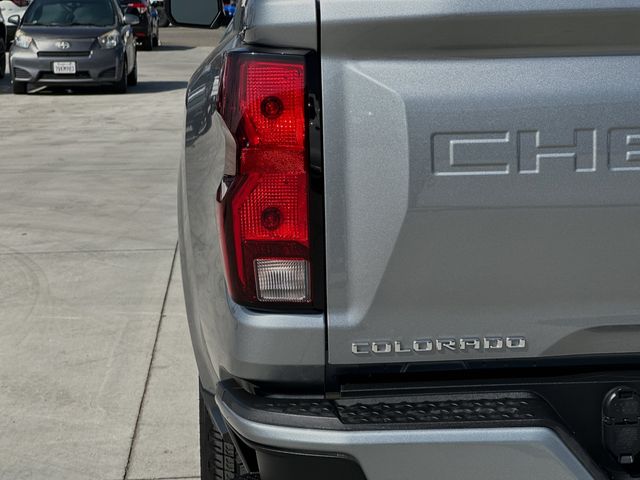 2023 Chevrolet Colorado LT 24