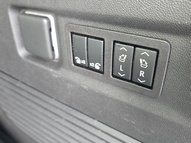 2023 Chevrolet Suburban Premier:44911A