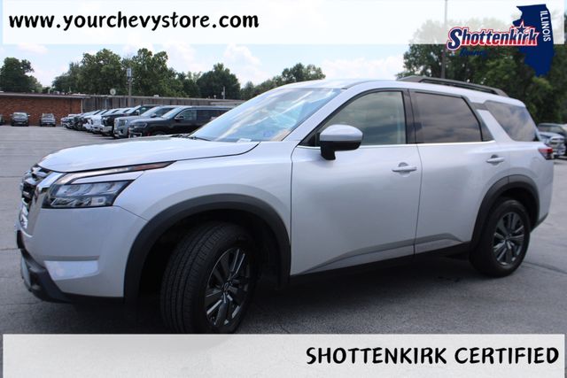 Used 2025 Nissan Pathfinder SUV