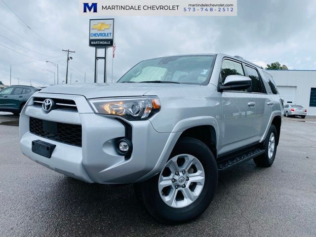 2024 Toyota 4Runner SR5 4WD