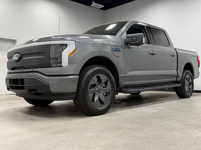 2025 Ford F-150 Lightning Flash photo