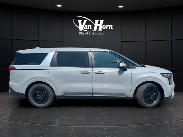 New 2027 Silver Kia LXS image 8