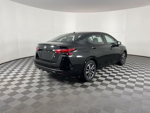2025 Super Black Metallic Nissan Versa 1.6 S FWD Sedan