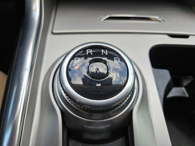 Used 2020 White Ford XLT image 23