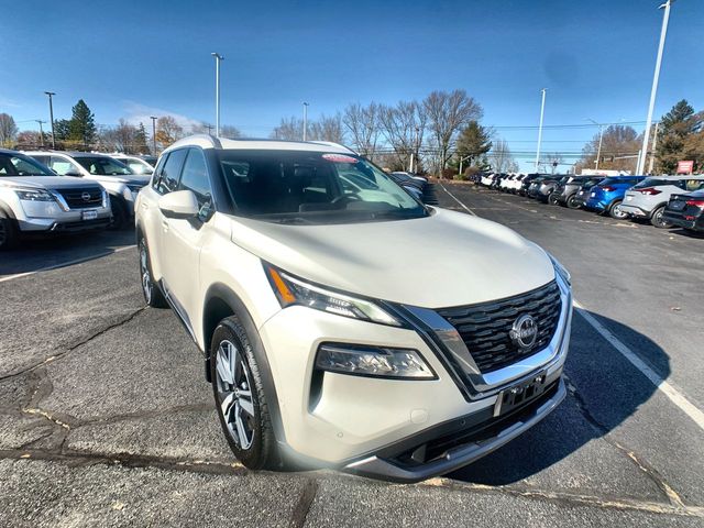 2023 Nissan Rogue SL 1