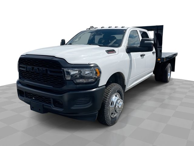  2024 RAM 3500 Chassis Tradesman Crew Cab LB DRW 4WD   