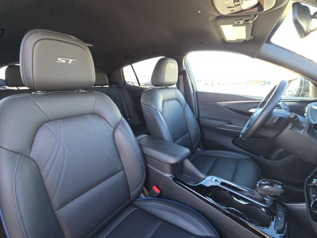 2025 Buick Envista Sport Touring:C02532