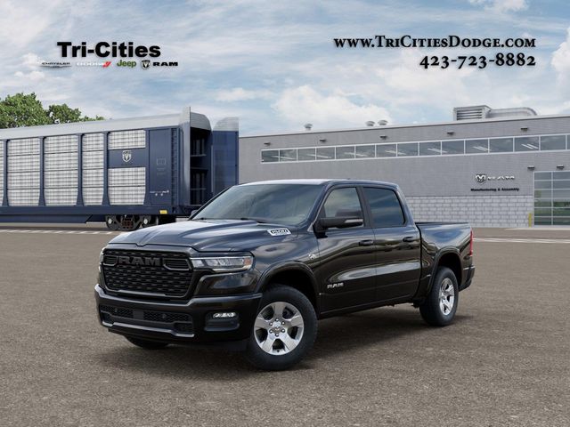 Diamond Black Crystal Pearlcoat 2026 RAM 1500 Big Horn Crew Cab 4WD Pickup Truck Four-Wheel Drive 8-Speed Automatic