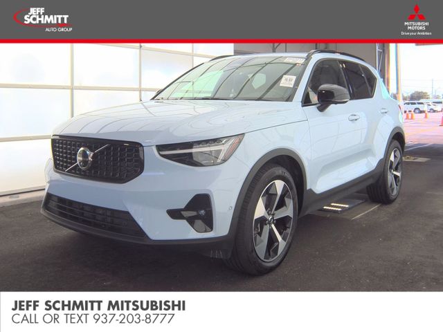 Cloud Blue 2026 Volvo XC40 SUV / Crossover All-Wheel Drive Automatic