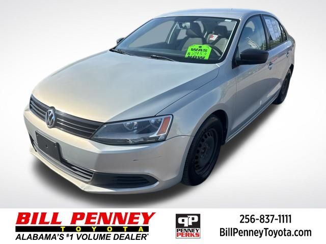 Gray 2011 Volkswagen Jetta S Sedan Front-Wheel Drive 6-Speed Automatic